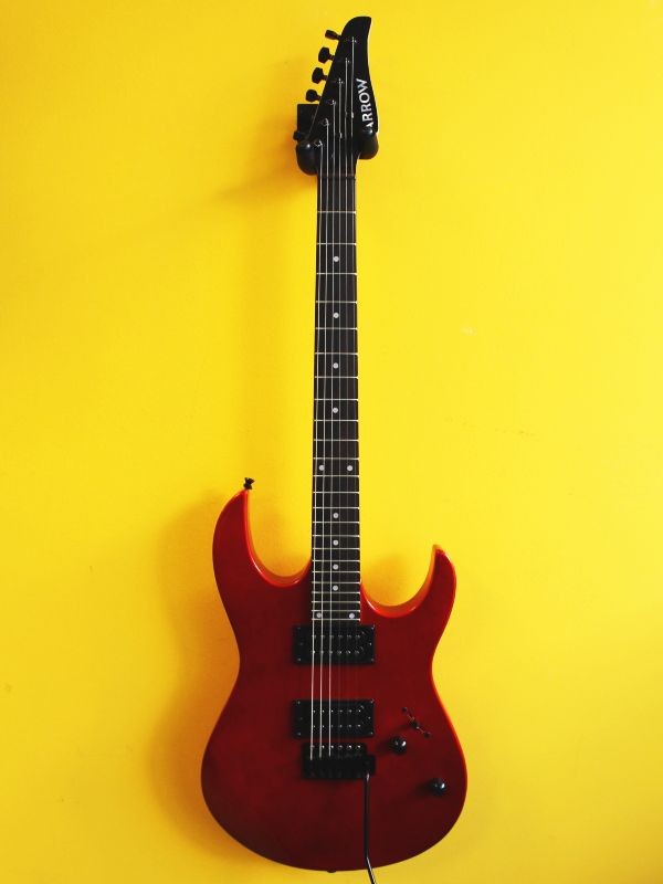 Arrow Antimyth AM22 Super Strat Pearl Red